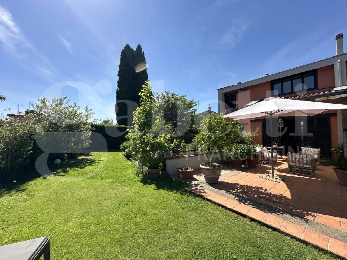 Casa bifamiliare in vendita a Civita Castellana - foto 2