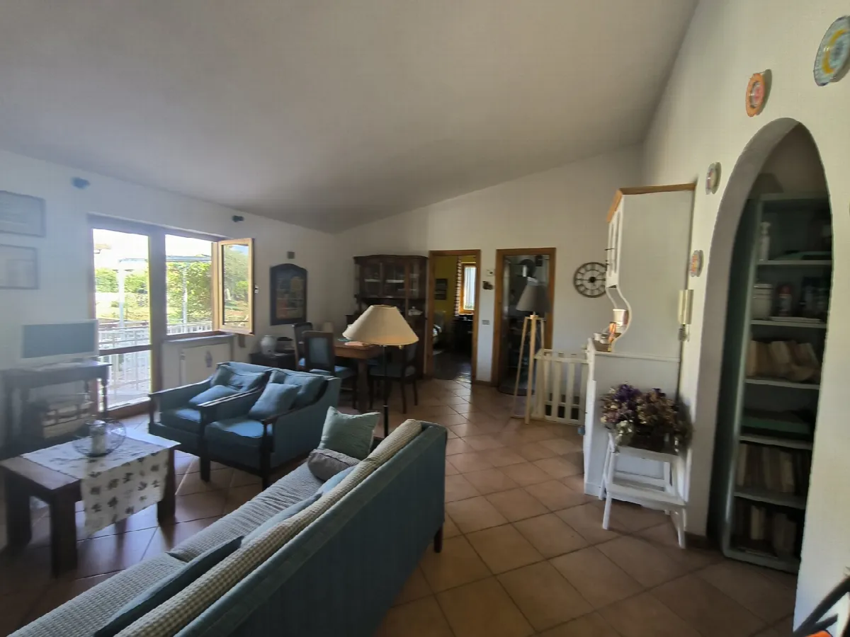 Casa bifamiliare in vendita a Fabrica di Roma - foto 4