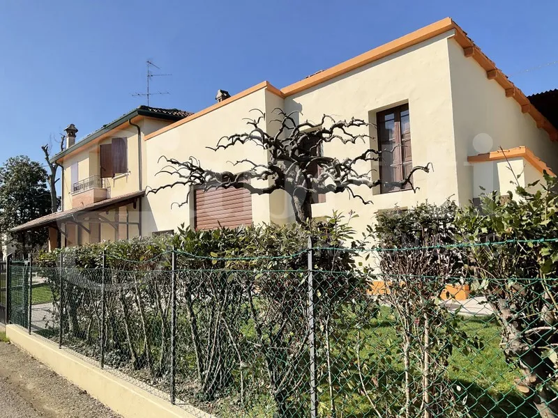 Casa indipendente in vendita a Solarolo - foto 4