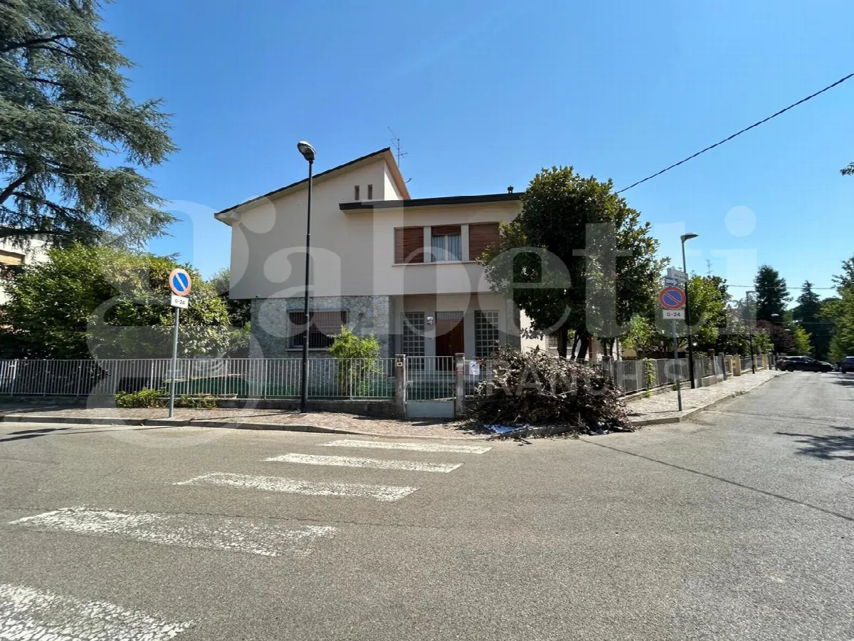 Casa indipendente in vendita a Riolo Terme - foto 1