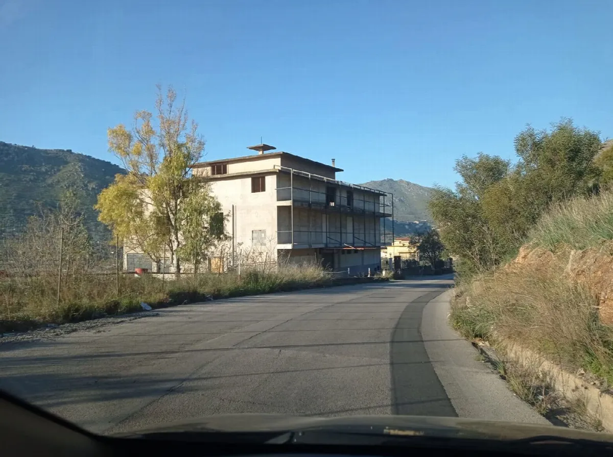 Stabile in vendita a Belmonte Mezzagno - foto 3