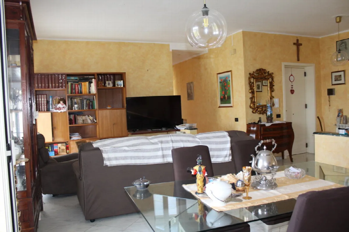Appartamento in vendita a Palermo - foto 2