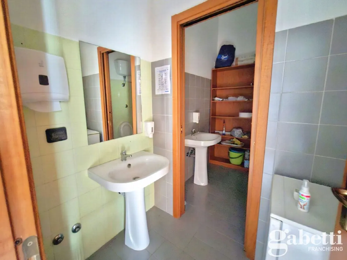Ufficio in vendita a Pomigliano d'Arco - foto 6