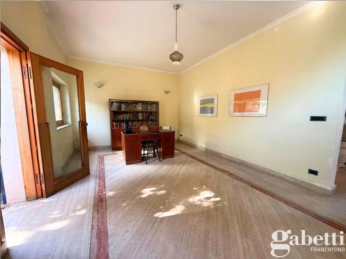 Stabile in vendita a Pomigliano d'Arco - foto 4