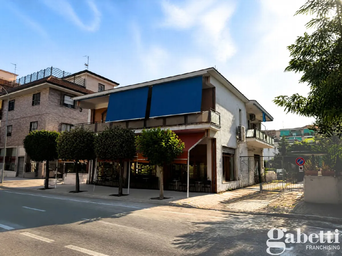 Stabile in vendita a Pomigliano d'Arco - foto 1