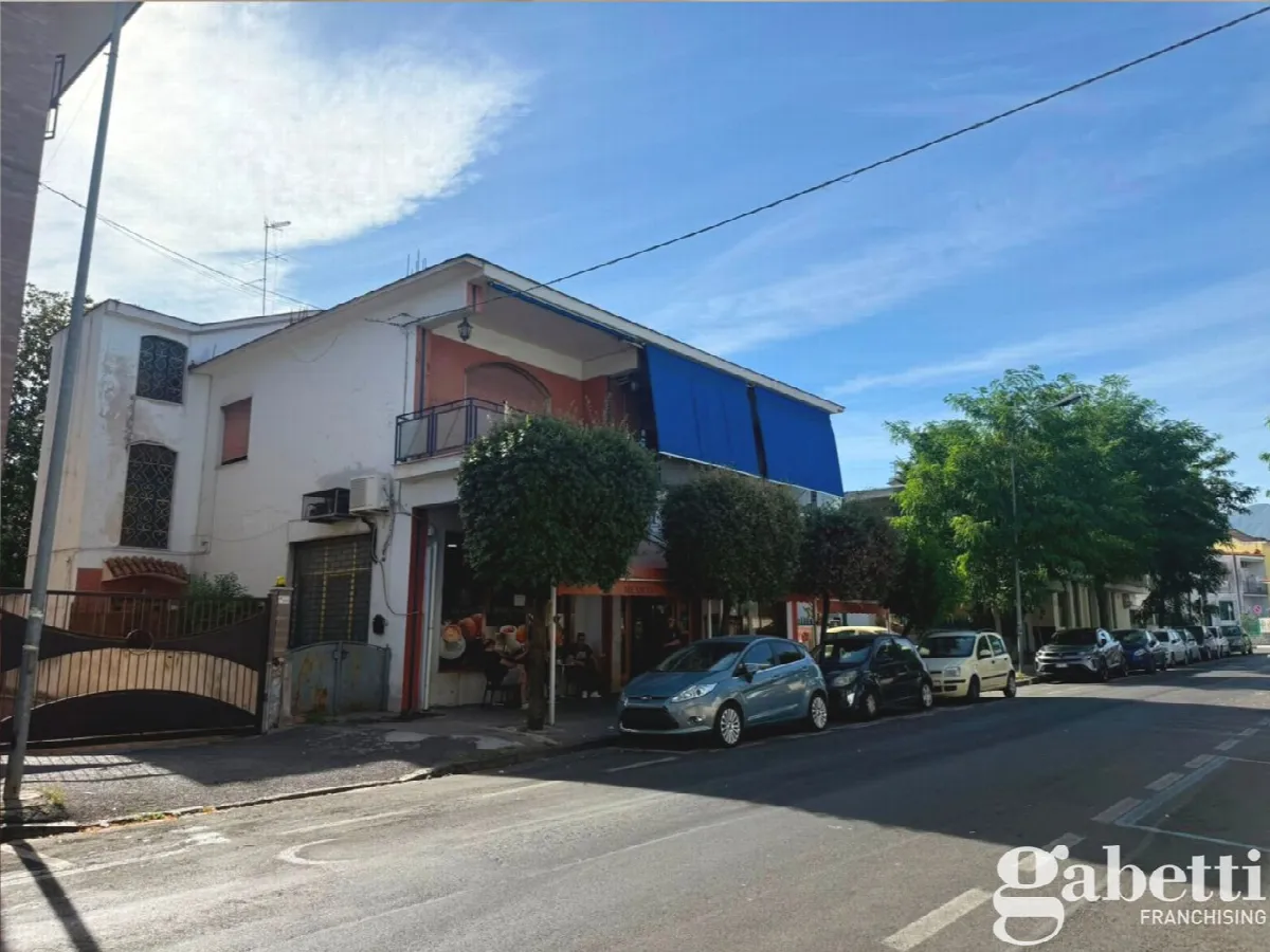 Stabile in vendita a Pomigliano d'Arco - foto 2