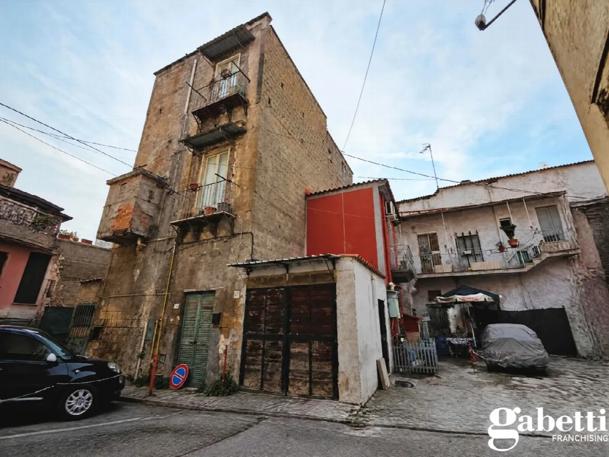 Stabile in vendita a Pomigliano d'Arco - foto 1