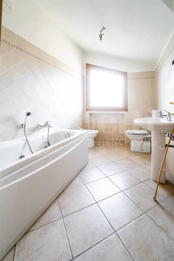 Appartamento in vendita a Alto Reno Terme - foto 6