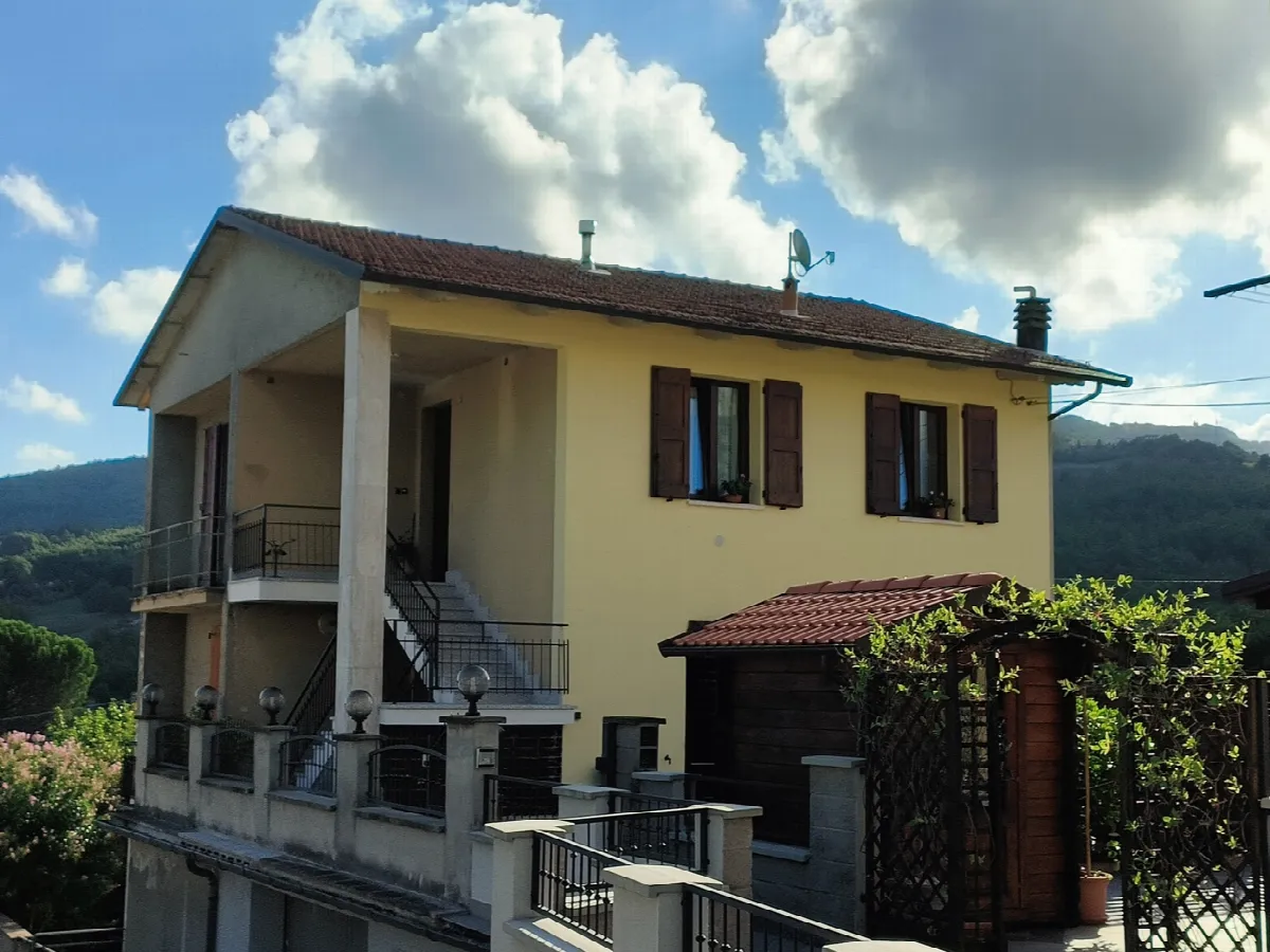 Appartamento in vendita a Alto Reno Terme - foto 1