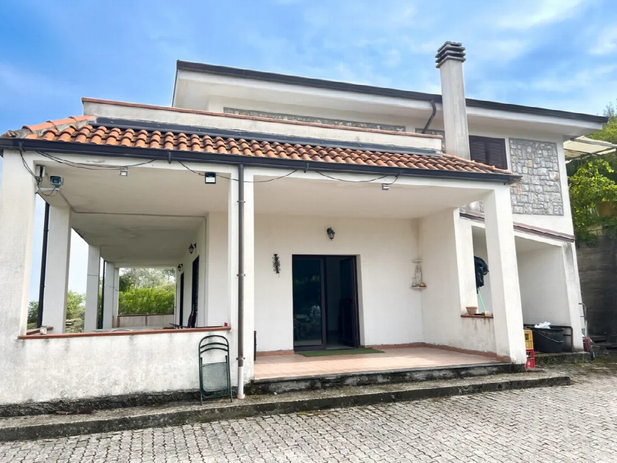 Casa indipendente in vendita a Roccagloriosa - foto 3