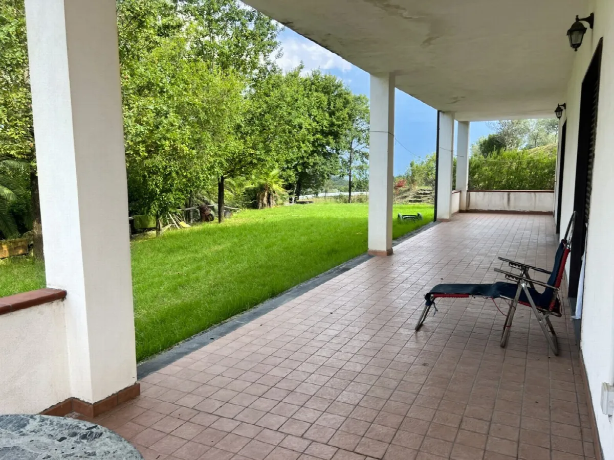 Casa indipendente in vendita a Roccagloriosa - foto 4