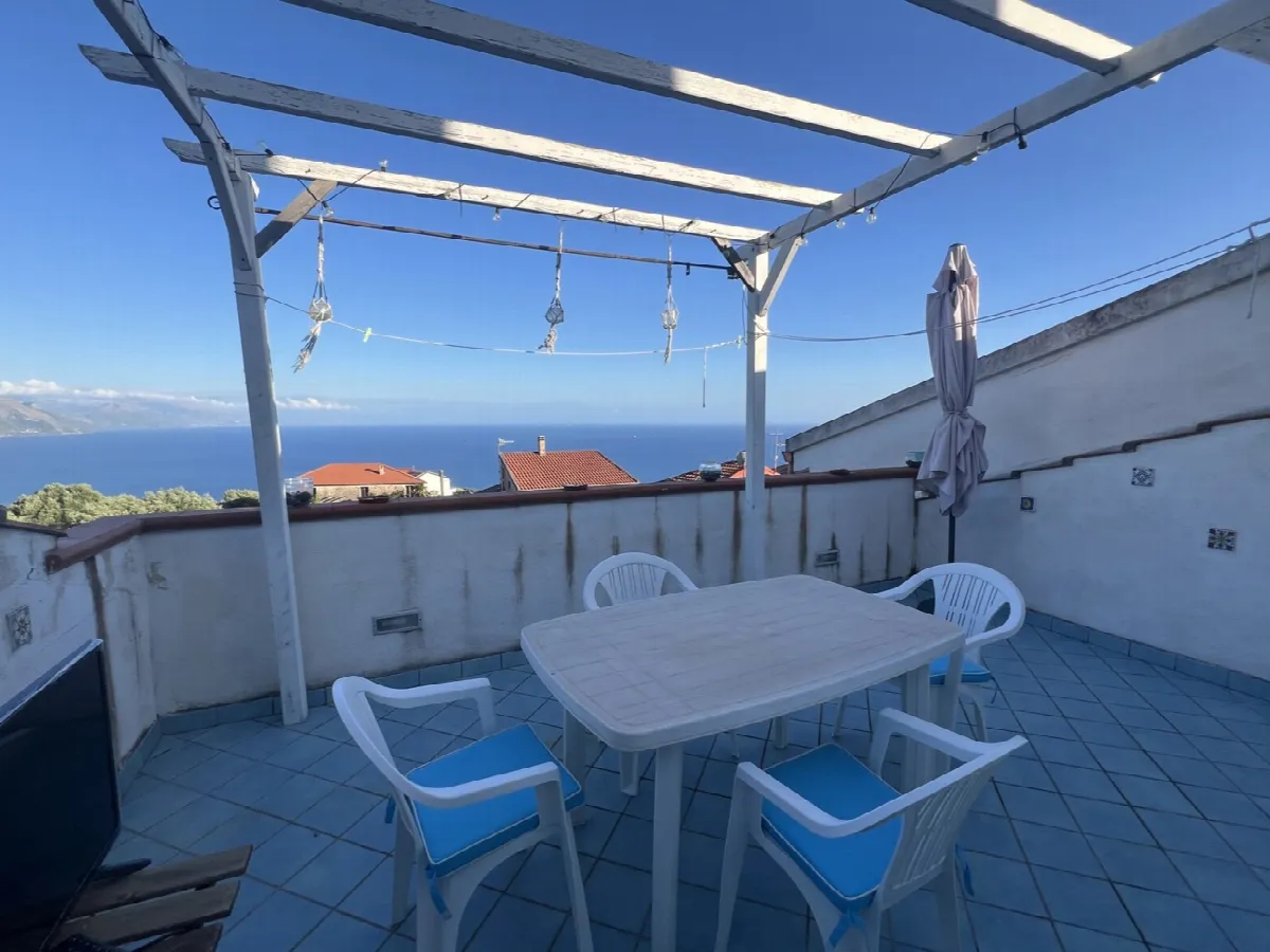 Appartamento in vendita a Ispani - foto 1