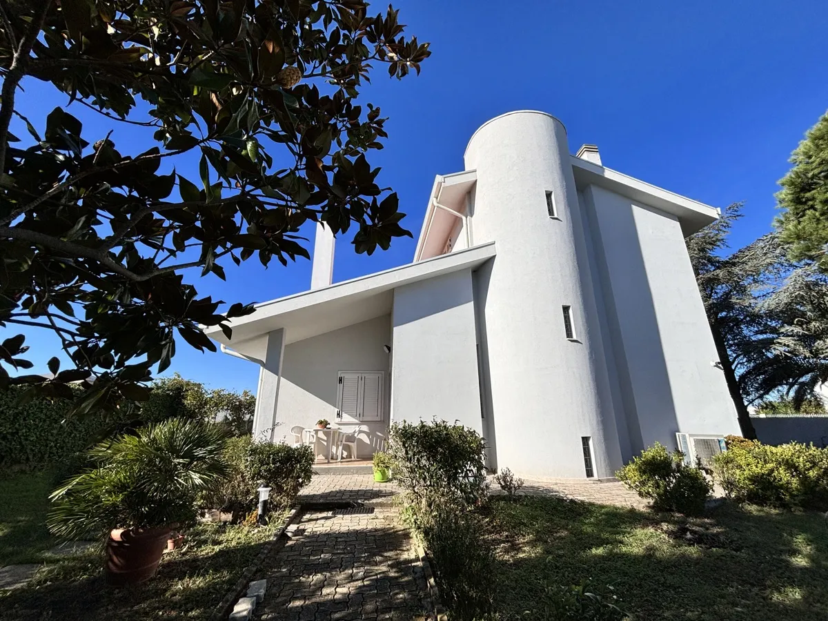 Casa bifamiliare in vendita a Termoli - foto 1