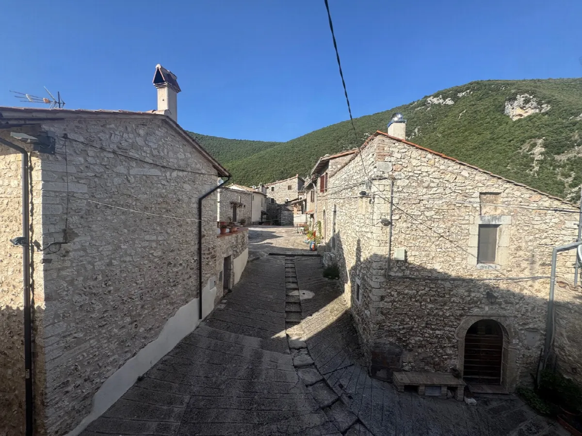 Appartamento in vendita a Ferentillo - foto 7