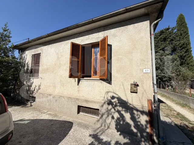 Casa indipendente in vendita a Terni - foto 1