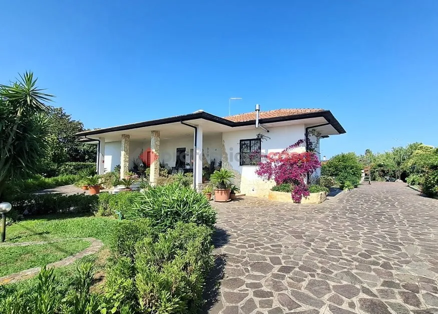Villa in vendita a Aprilia - foto 3
