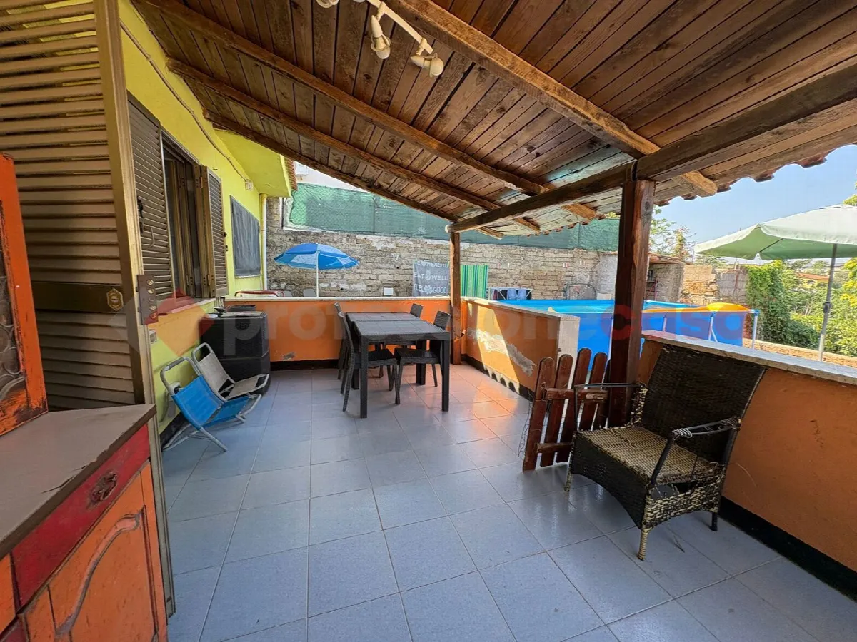 Casa indipendente in vendita a Aprilia - foto 1
