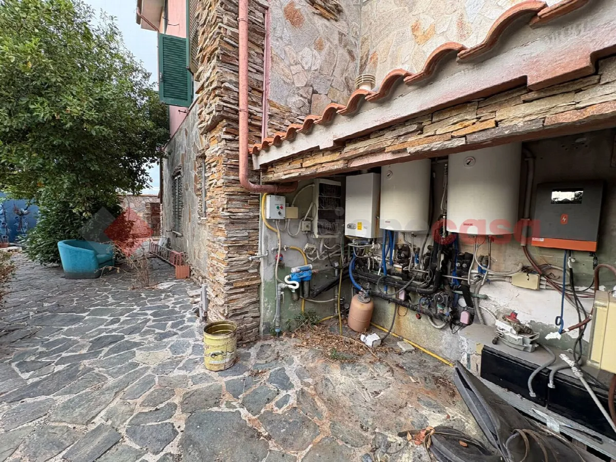 Casa bifamiliare in vendita a Aprilia - foto 4