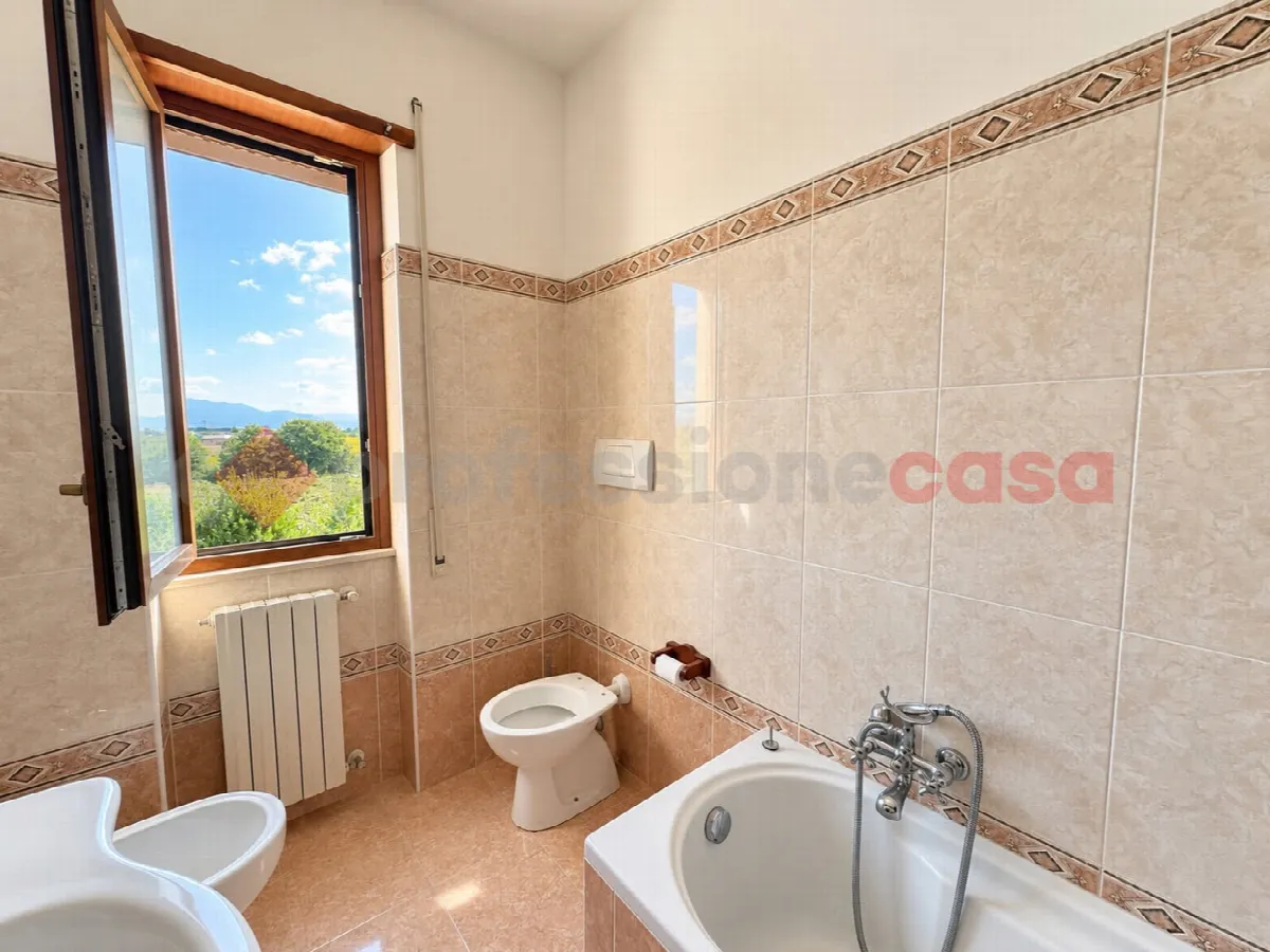 Casa bifamiliare in vendita a Aprilia - foto 9