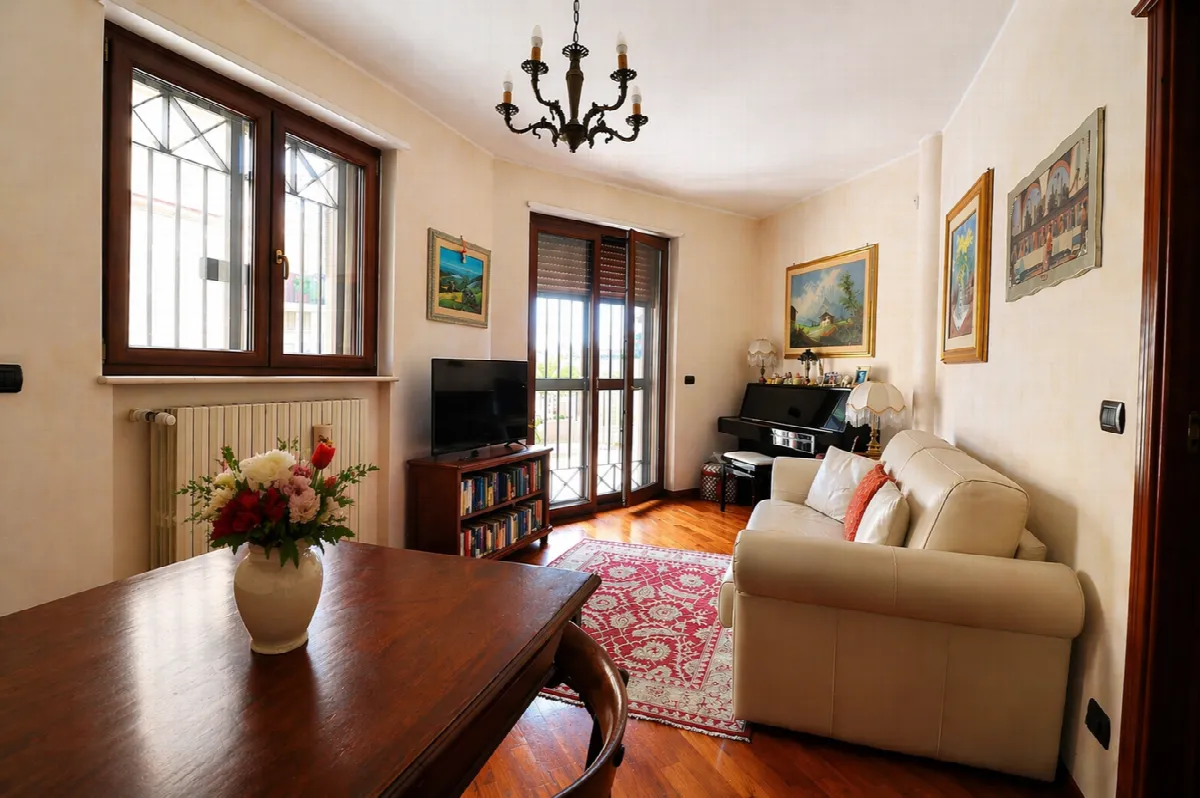 Casa indipendente in vendita a Bari - foto 9