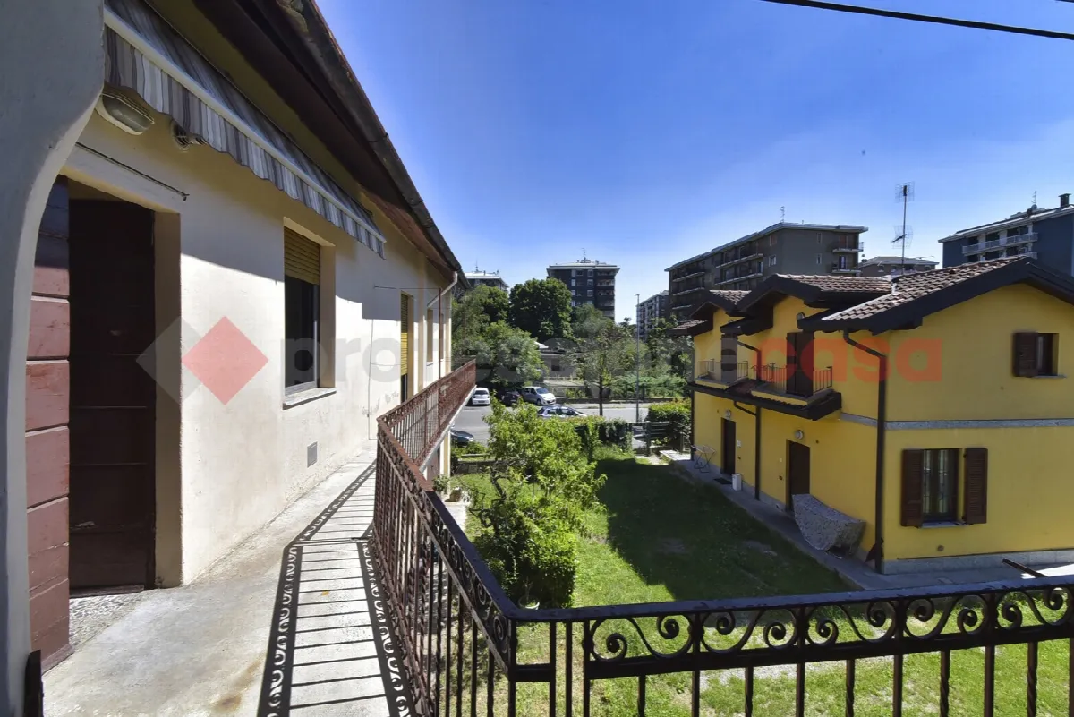 Casa indipendente in vendita a Paderno Dugnano - foto 3