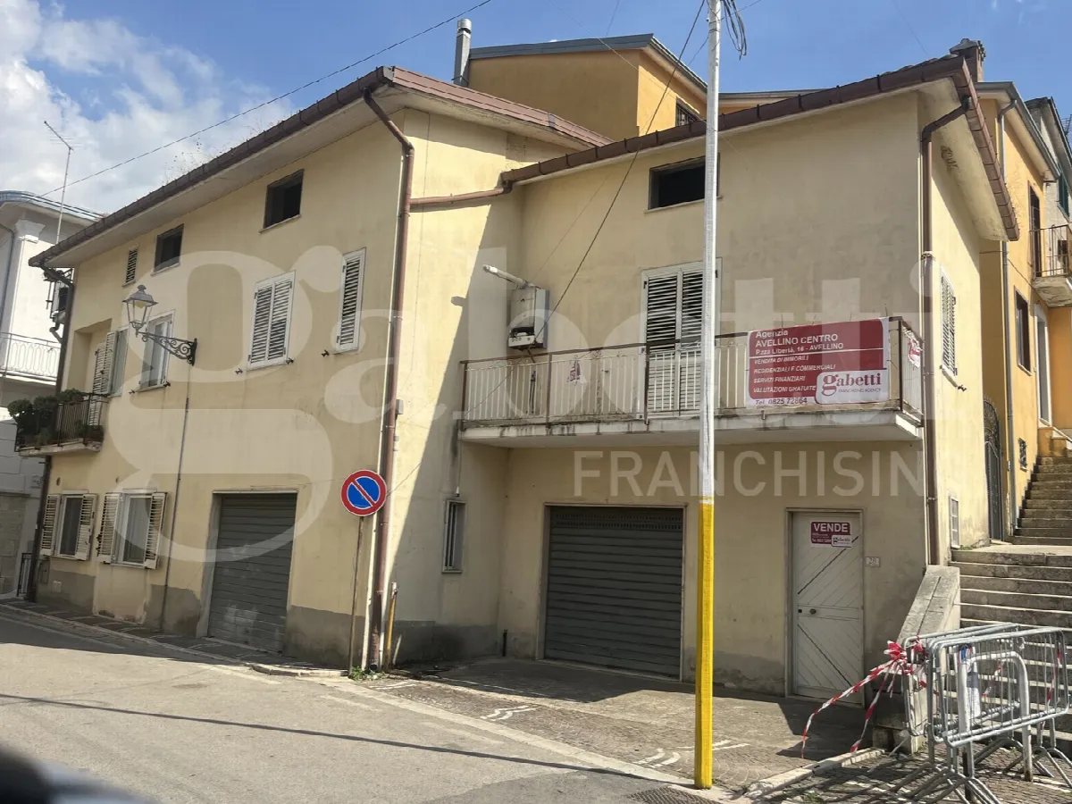 Casa indipendente in vendita a Pietrastornina - foto 1