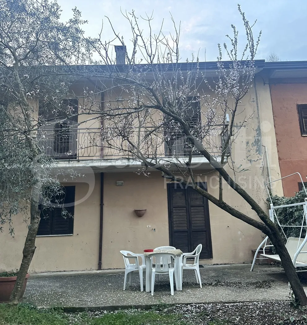 Casa indipendente in vendita a Mercogliano - foto 1