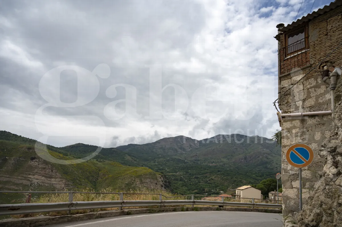 Casa indipendente in vendita a Petralia Sottana - foto 2