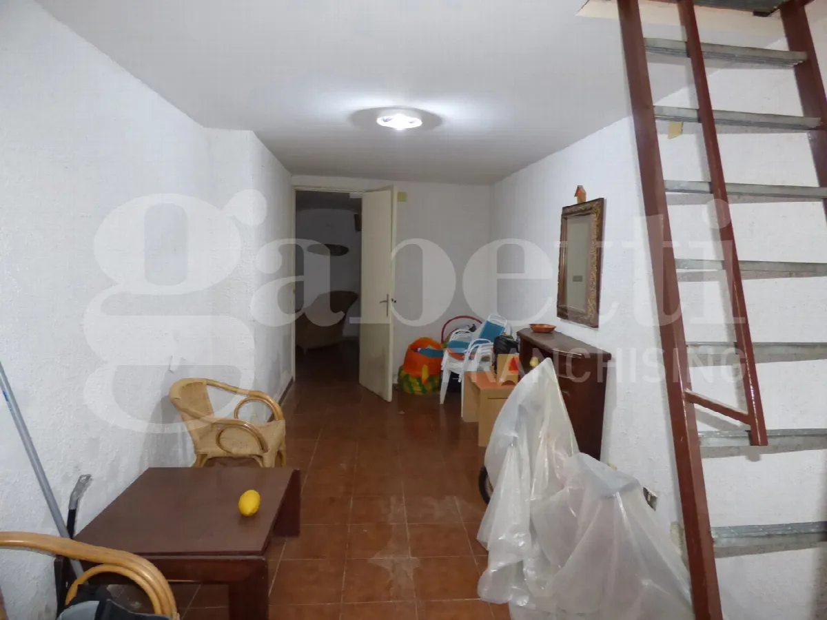 Casa indipendente in vendita a Carini - foto 9