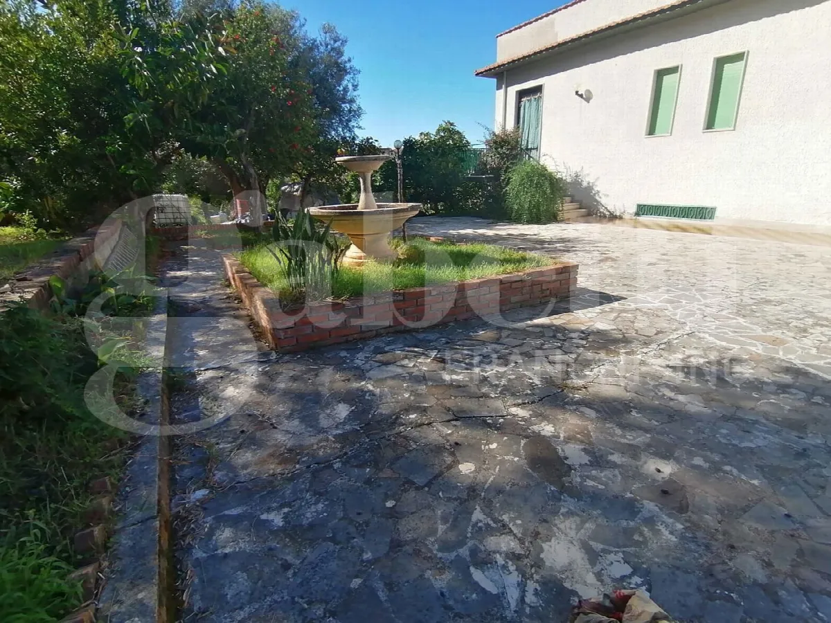 Casa indipendente in vendita a Sant'Agata di Militello - foto 6