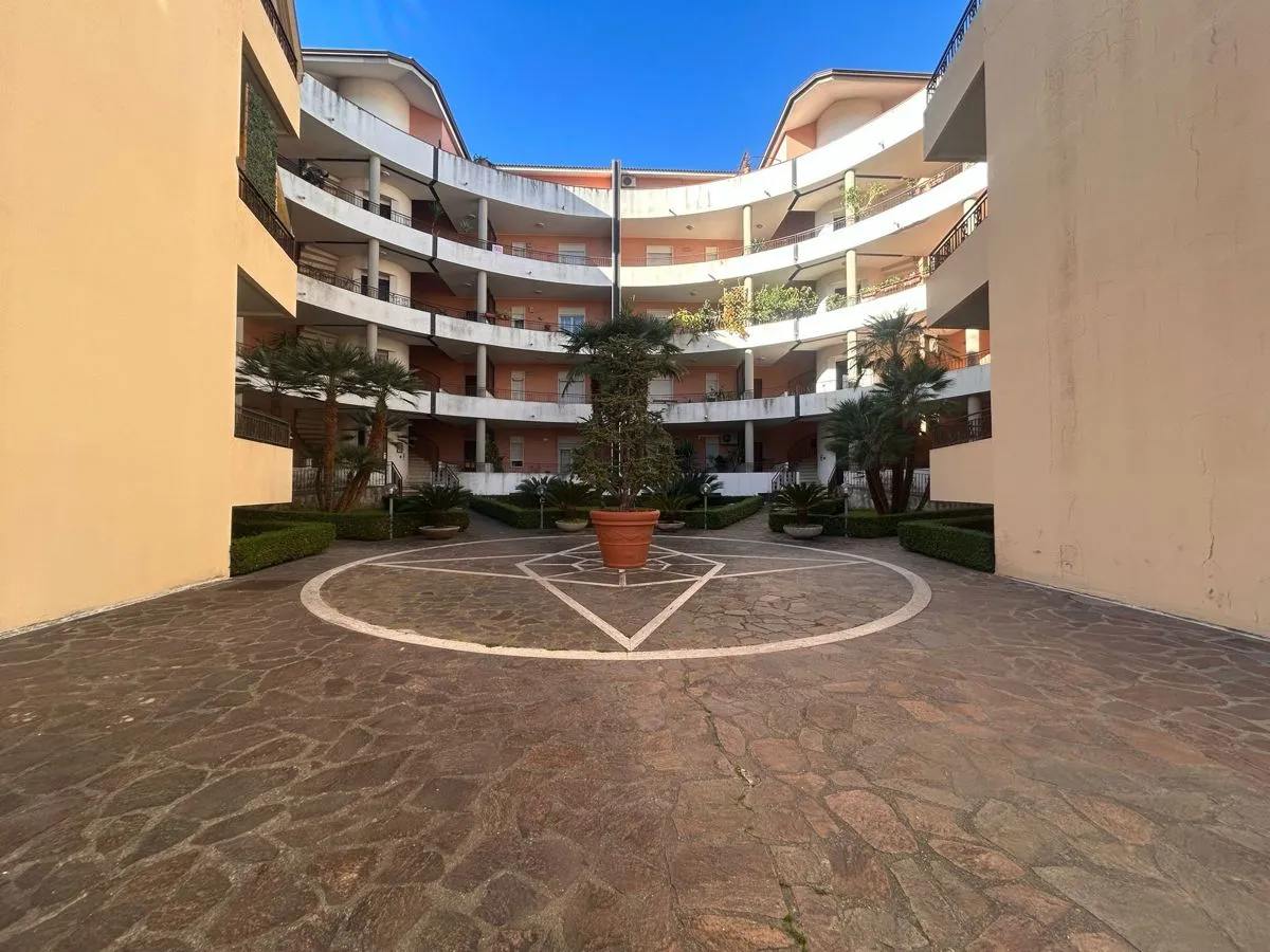 Appartamento in vendita a Barcellona Pozzo di Gotto - foto 1