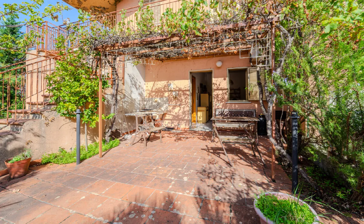 Casa indipendente in vendita a Montalbano Elicona - foto 1