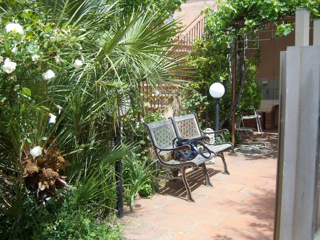 Casa indipendente in vendita a Montalbano Elicona - foto 8