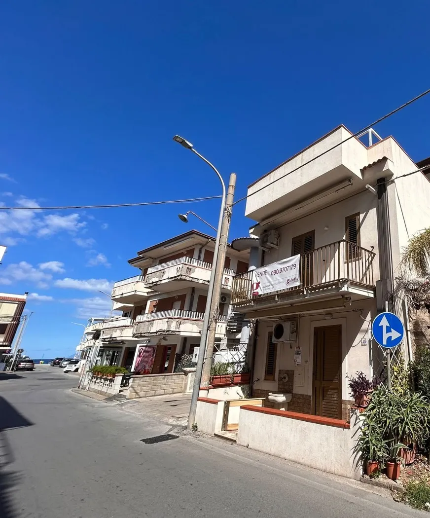 Casa indipendente in vendita a Furnari - foto 1