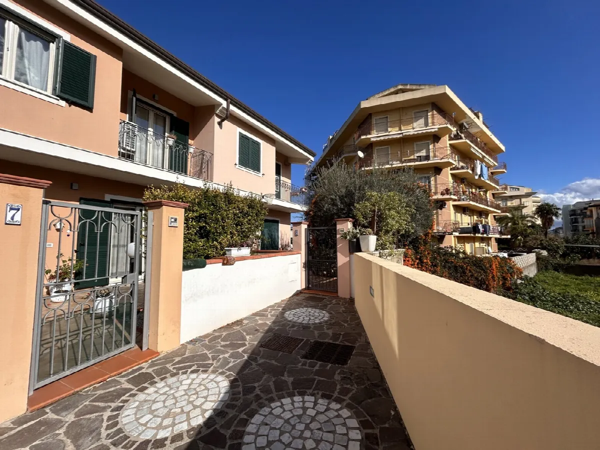 Villetta a schiera in vendita a Barcellona Pozzo di Gotto - foto 3