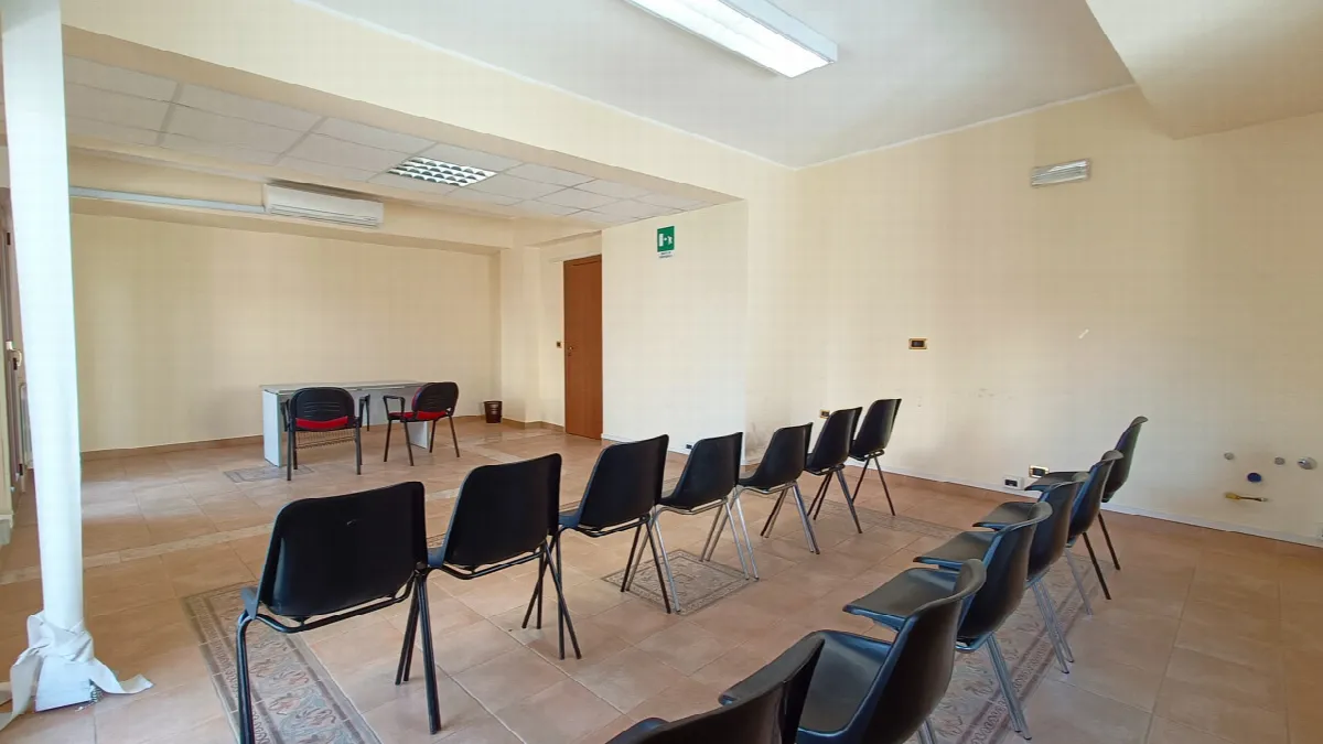 Ufficio in vendita a Barcellona Pozzo di Gotto - foto 8