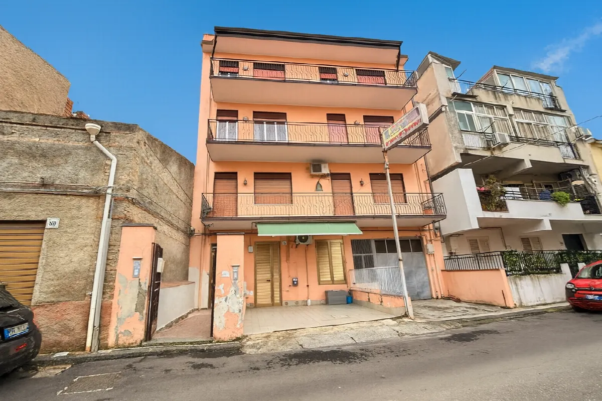 Appartamento in vendita a Barcellona Pozzo di Gotto - foto 1
