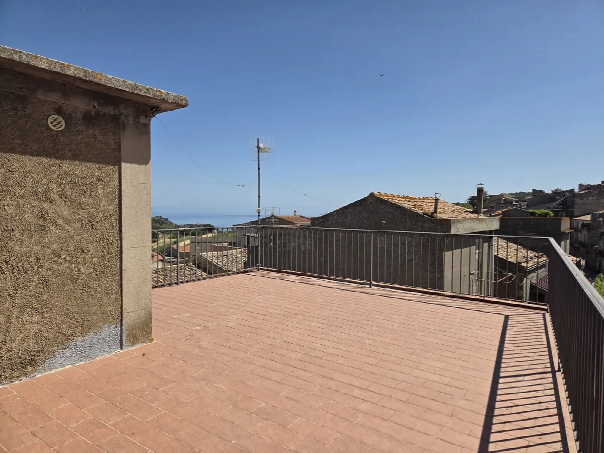Casa indipendente in vendita a Basicò - foto 2