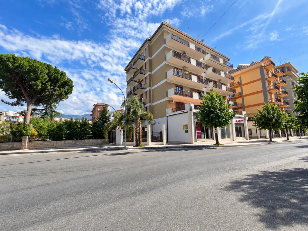 Appartamento in vendita a Barcellona Pozzo di Gotto - foto 3