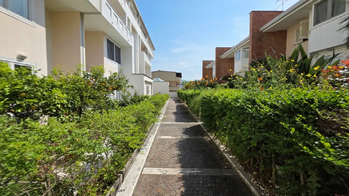 Villetta a schiera in vendita a Caserta - foto 2