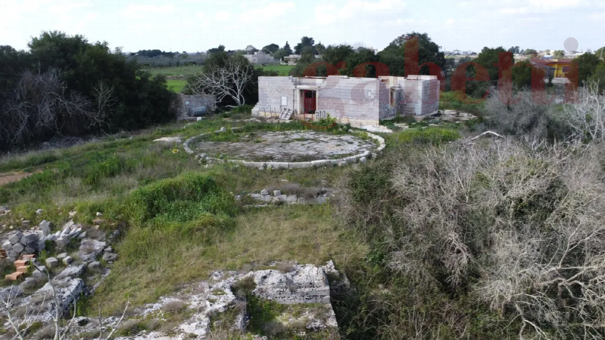 Casa indipendente in vendita a Spongano - foto 2