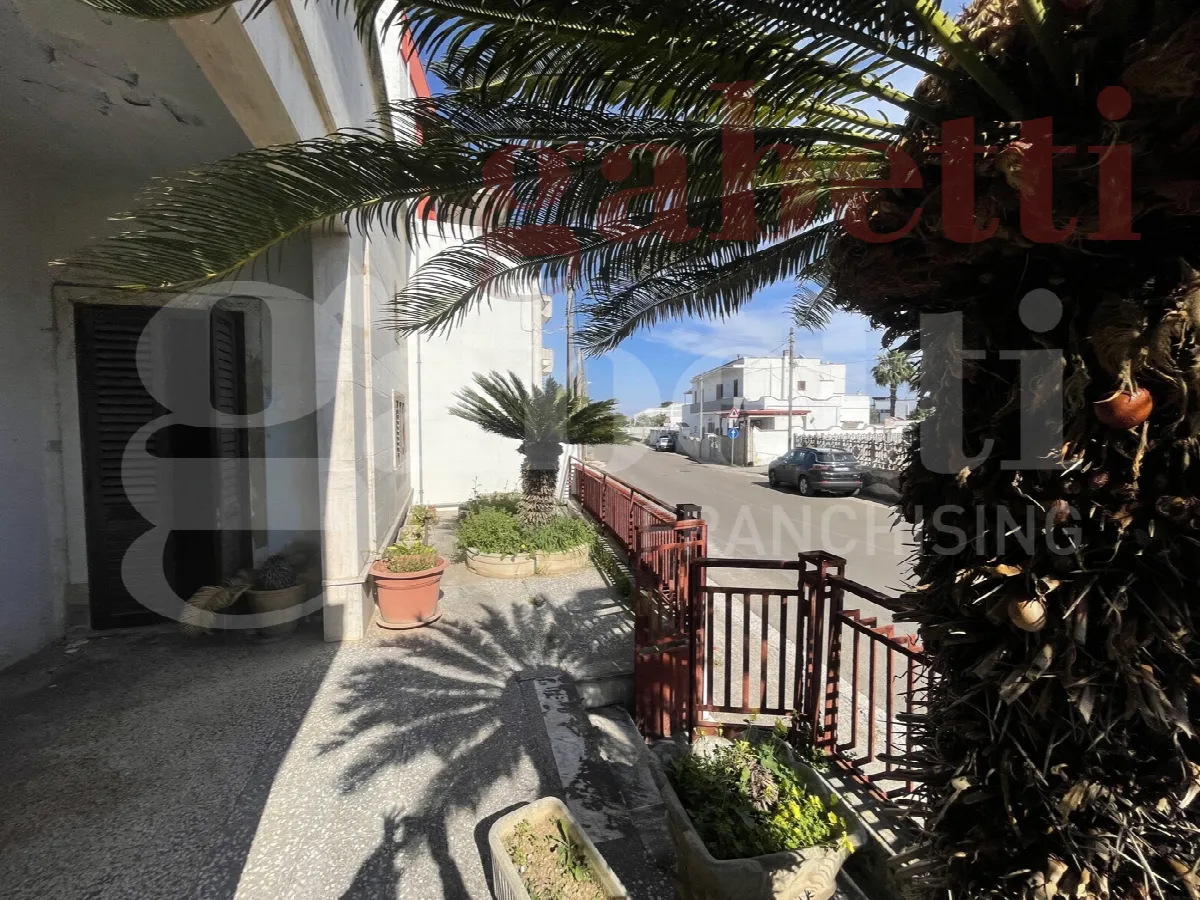 Casa indipendente in vendita a Spongano - foto 6
