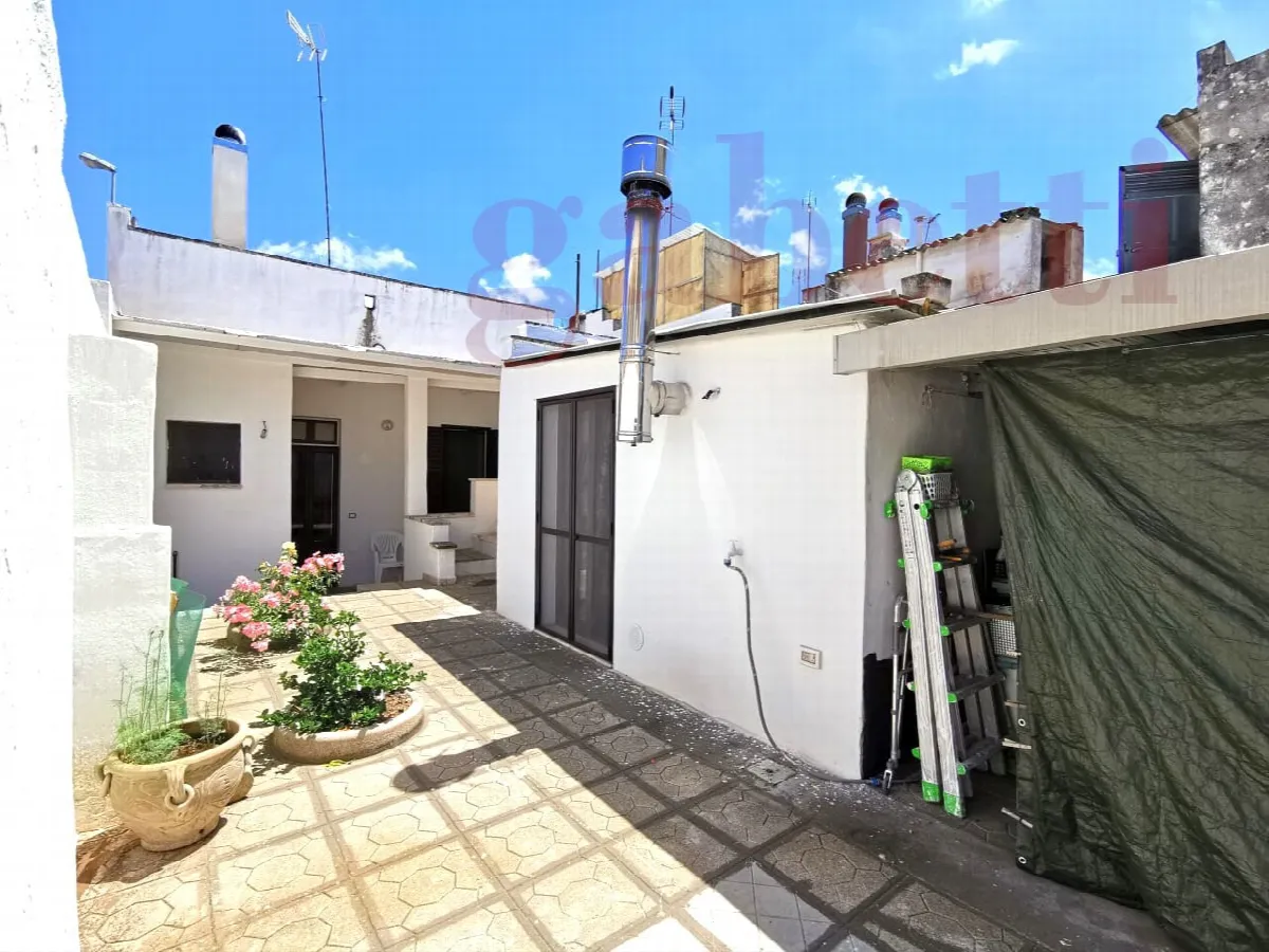 Casa indipendente in vendita a Spongano - foto 10