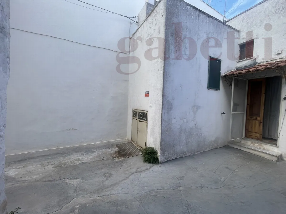 Casa indipendente in vendita a Spongano - foto 2