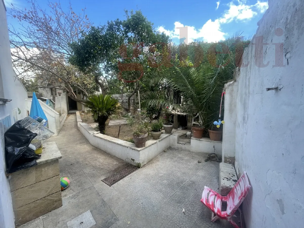 Casa indipendente in vendita a Spongano - foto 7