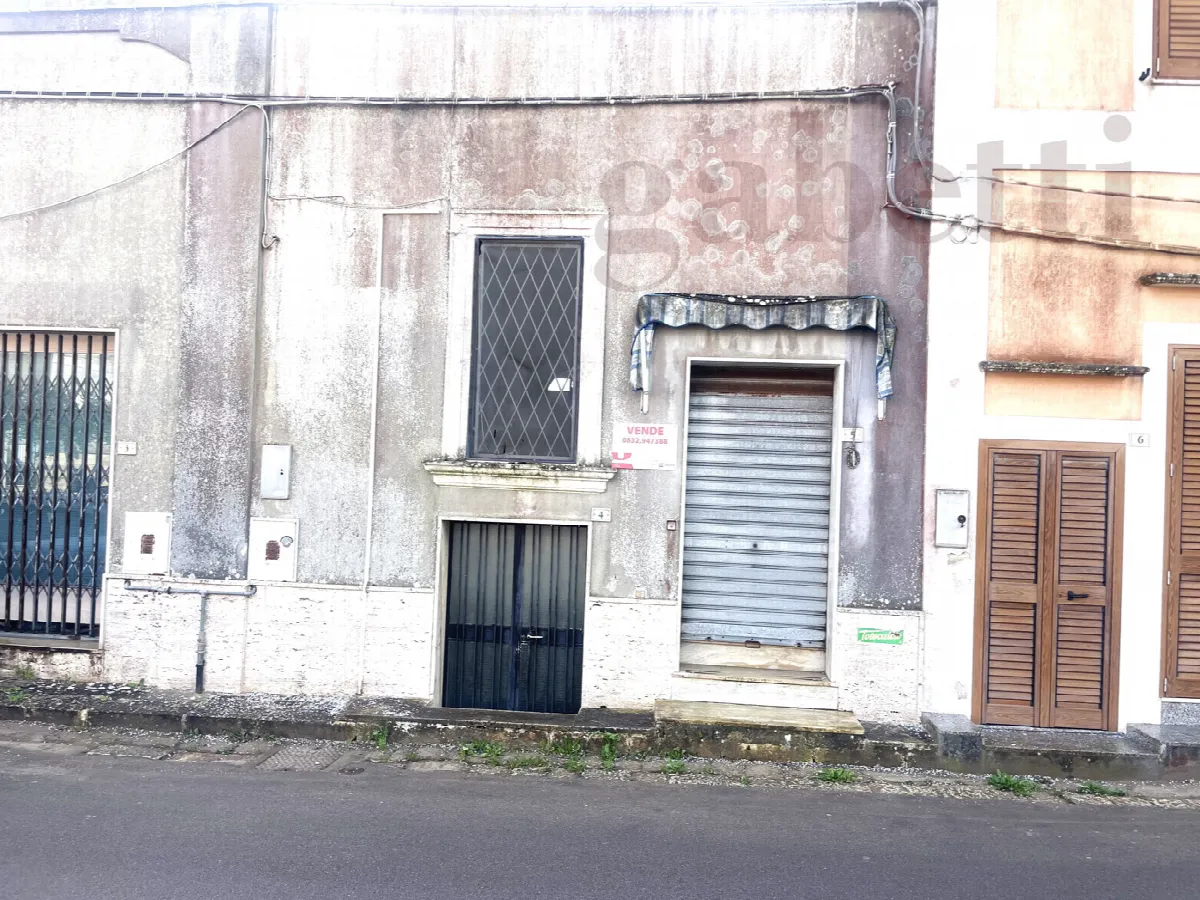 Casa indipendente in vendita a Ortelle - foto 1