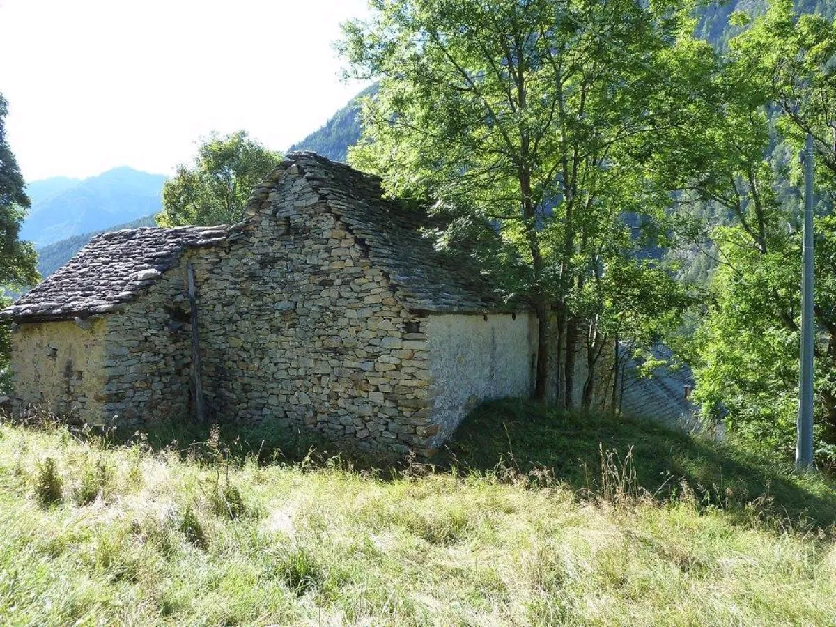 Rustico in vendita a Varzo - foto 1