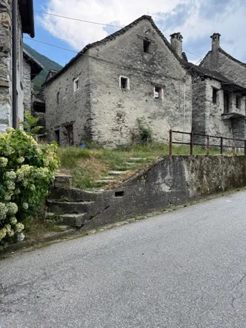 Rustico in vendita a Trontano - foto 1