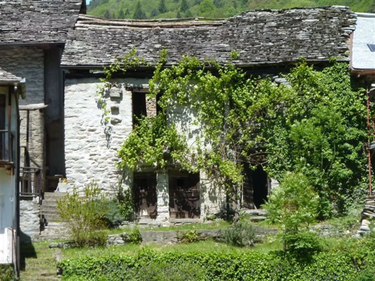 Rustico in vendita a Varzo - foto 1