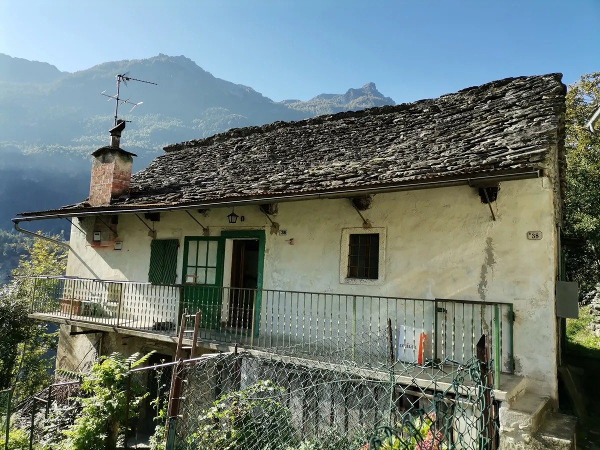 Casa indipendente in vendita a Varzo - foto 2